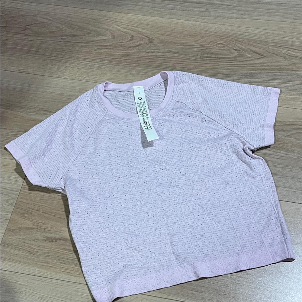 Lululemon swiftly pointelle tshirt
